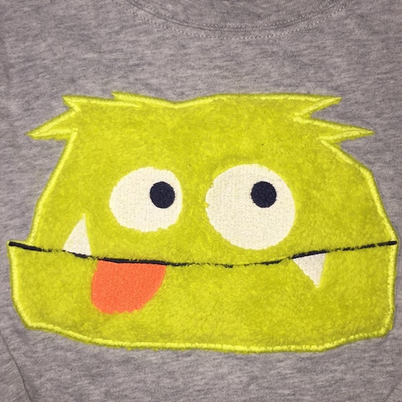 Adorable Bundle of Boy 3T Tops Excellent Condition - Picture 6 of 7